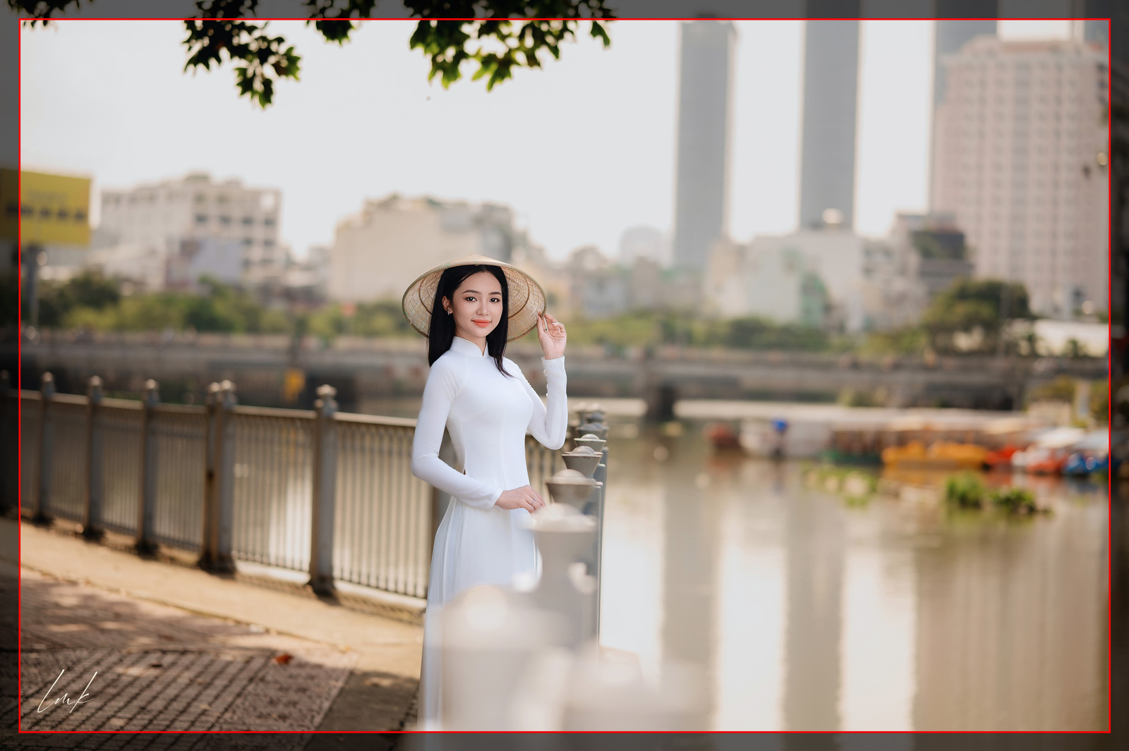 Xuân Trong Ánh Mắt