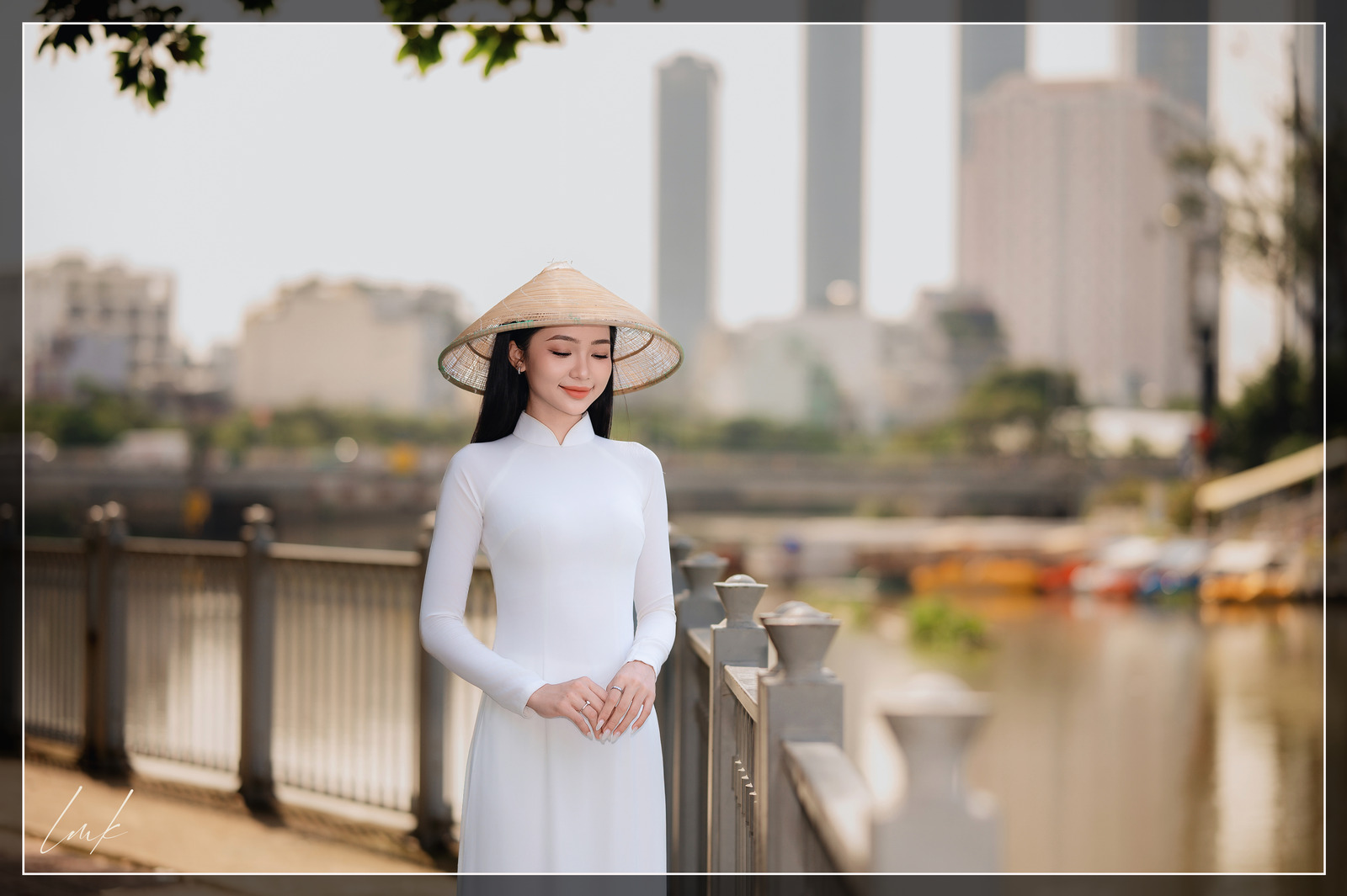 Xuân Trong Ánh Mắt