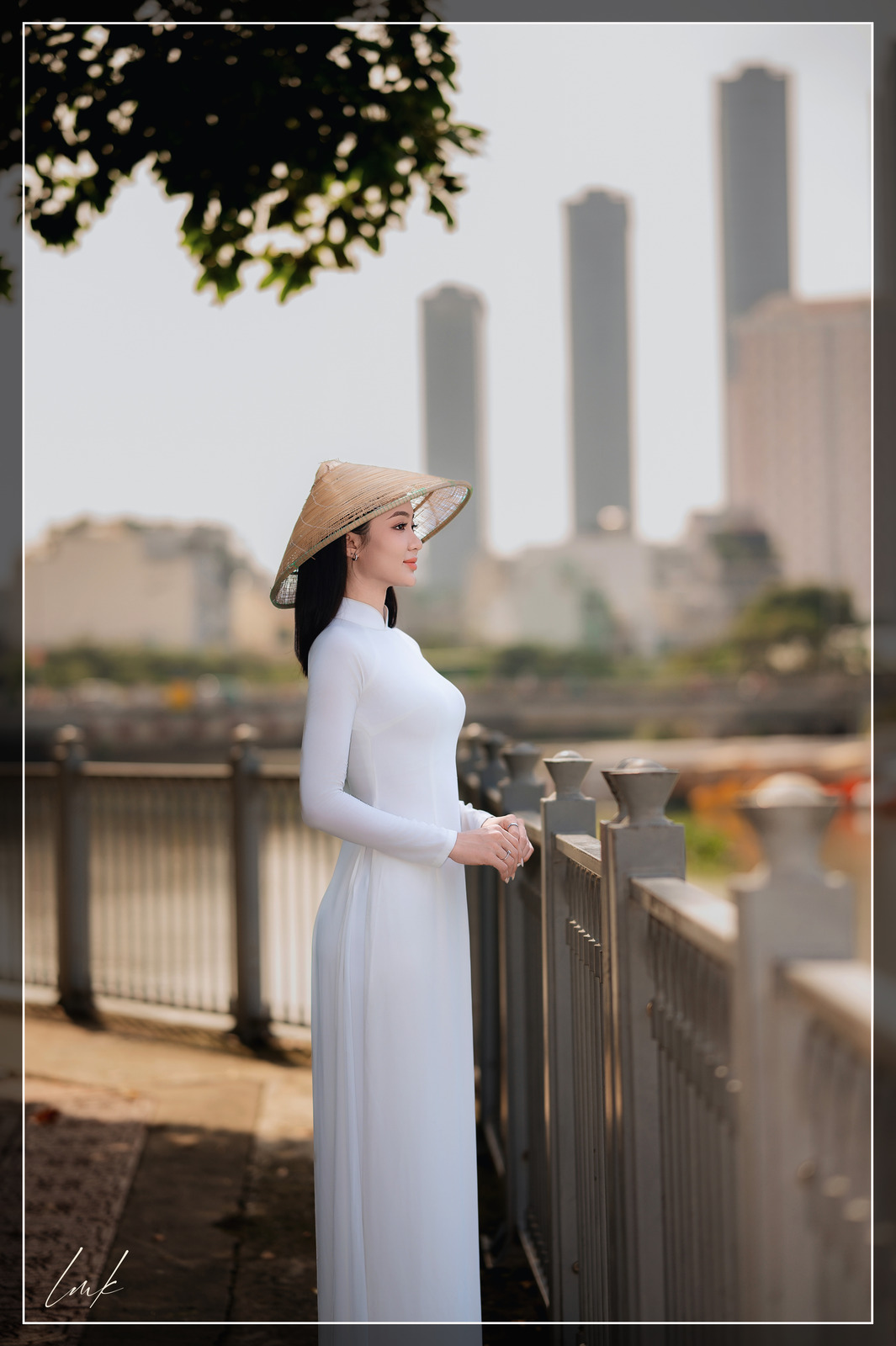 Xuân Trong Ánh Mắt