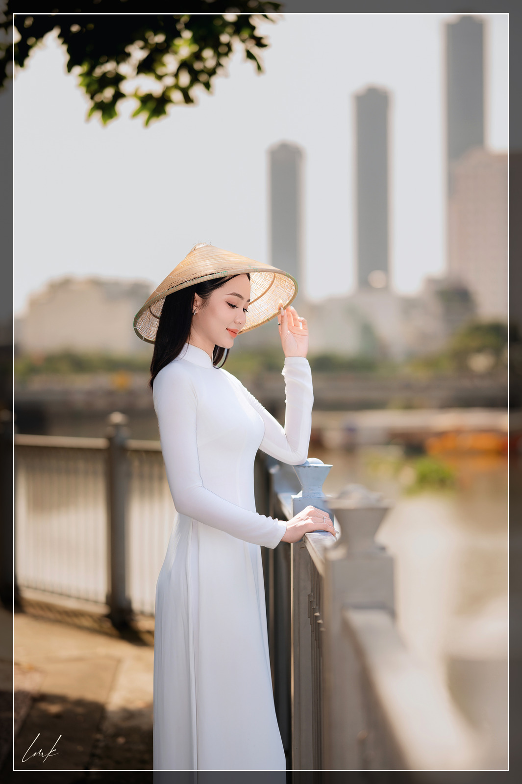 Xuân Trong Ánh Mắt