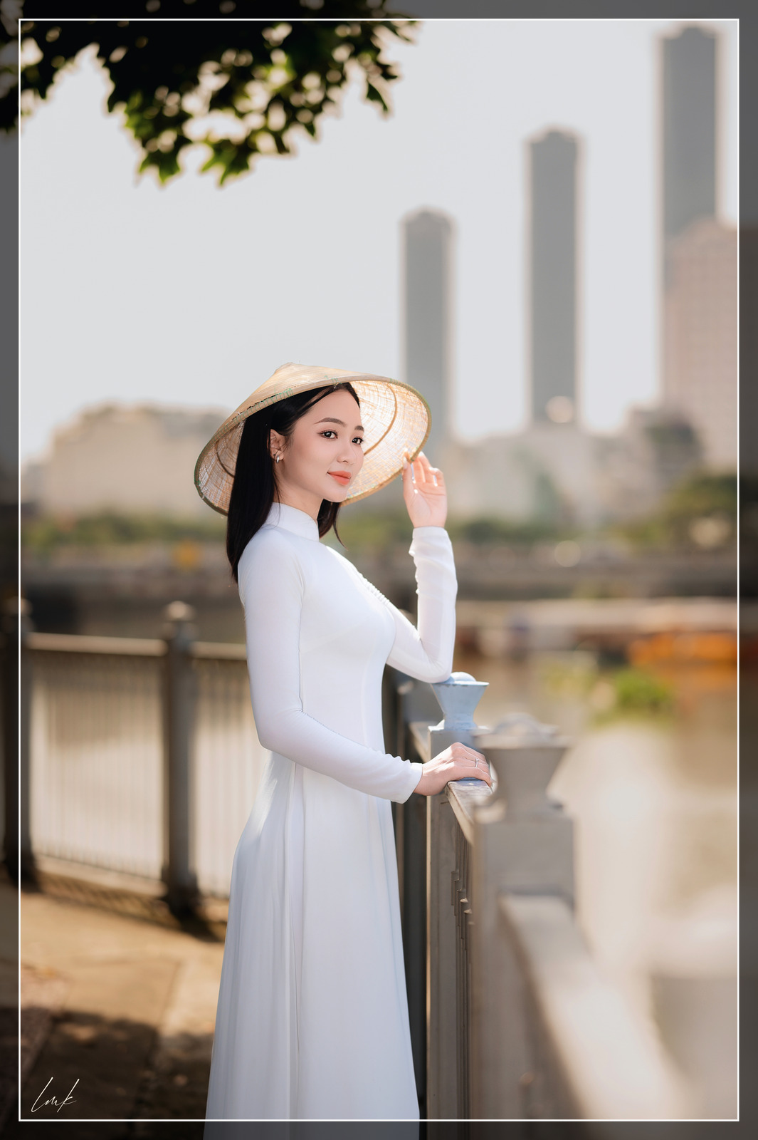 Xuân Trong Ánh Mắt