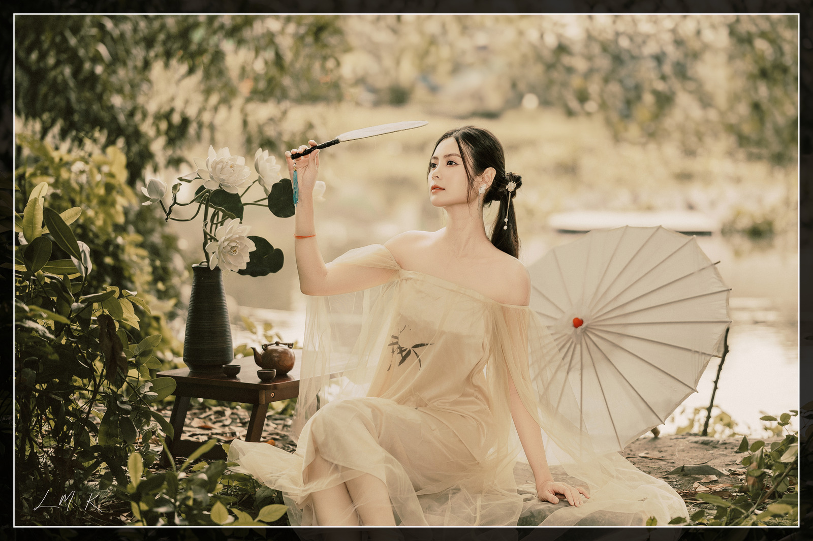 Dấu Xưa Vừa Chạm