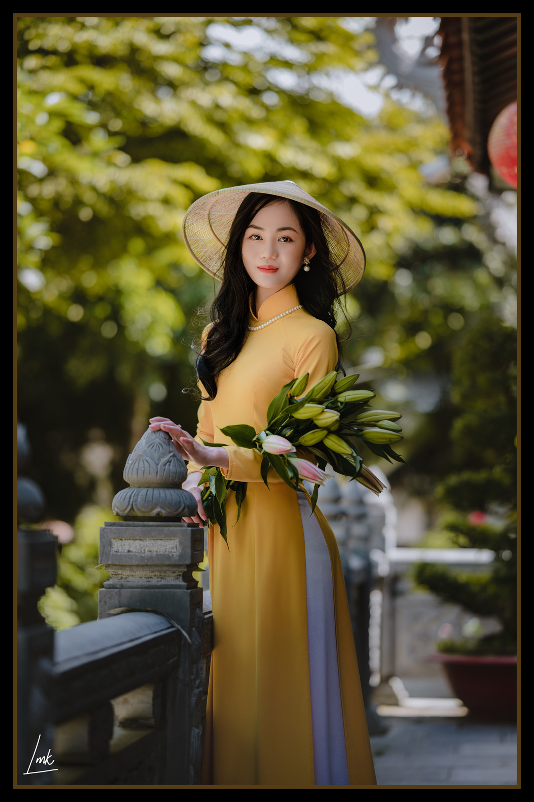 Dịu Dàng Tà Áo