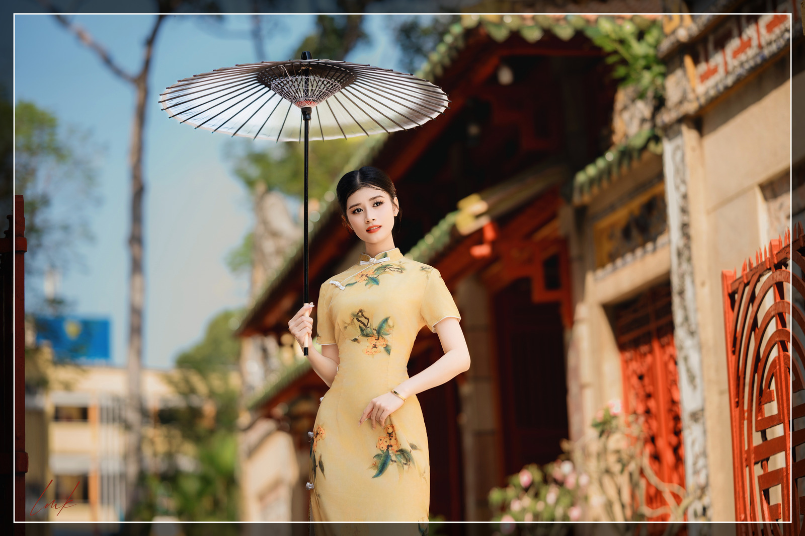 Dấu Xưa Vừa Chạm