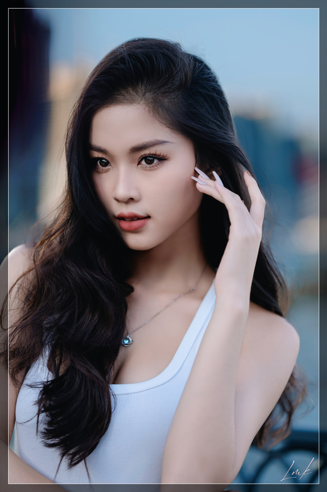 Dấu Xưa Vừa Chạm