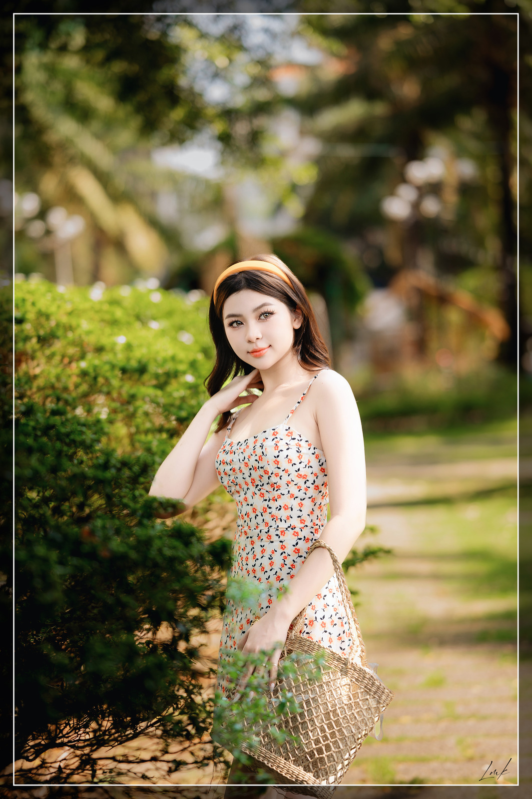 Câu Chuyện Trong Ánh Sáng