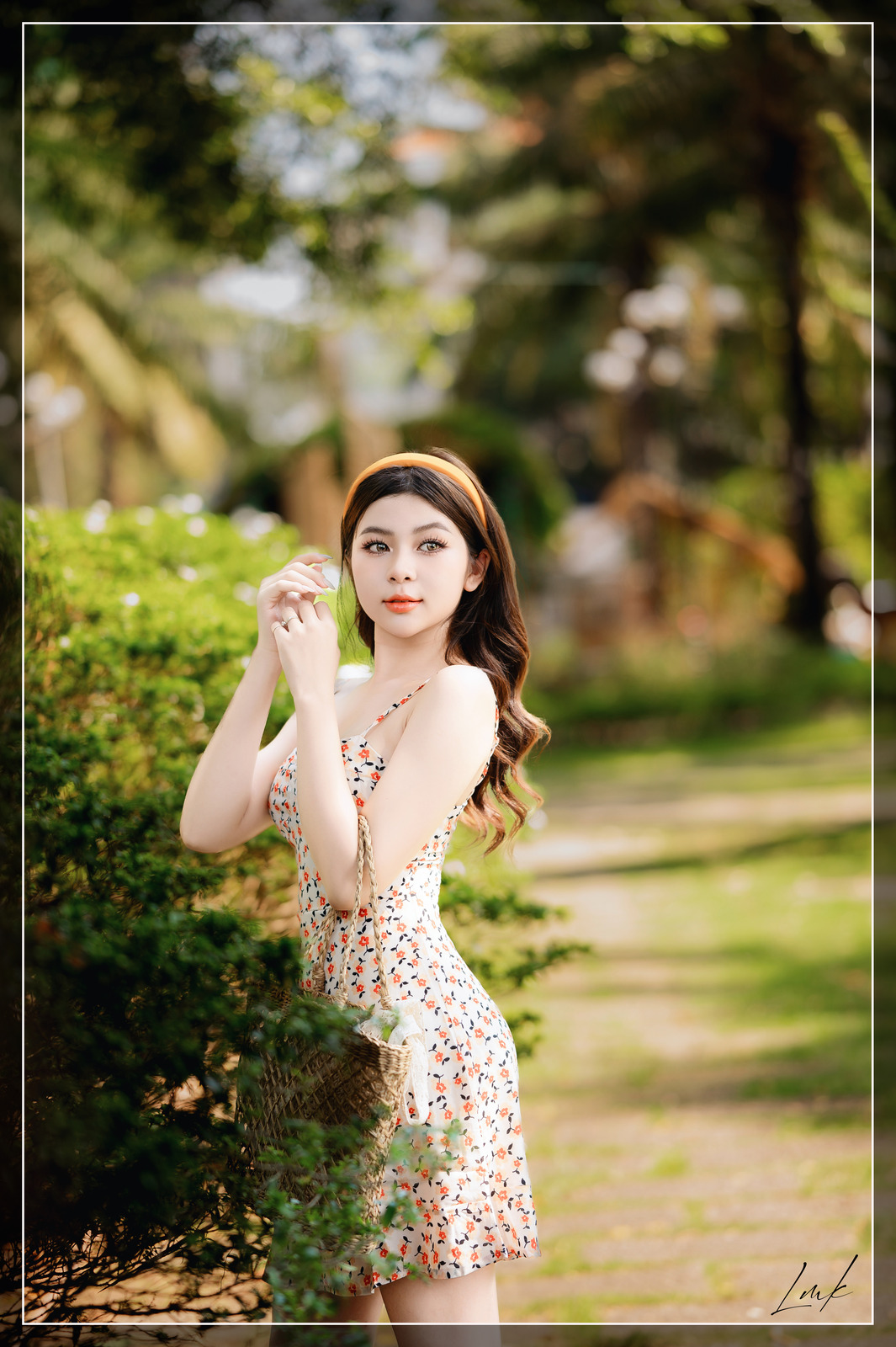 Câu Chuyện Trong Ánh Sáng