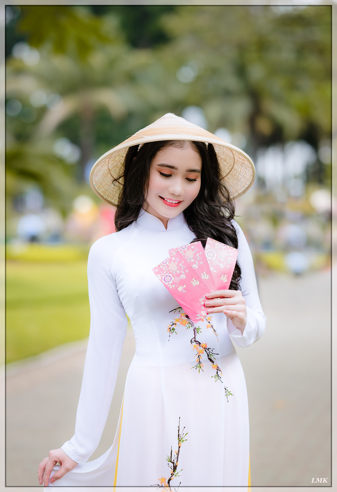 Xuân Trong Ánh Mắt