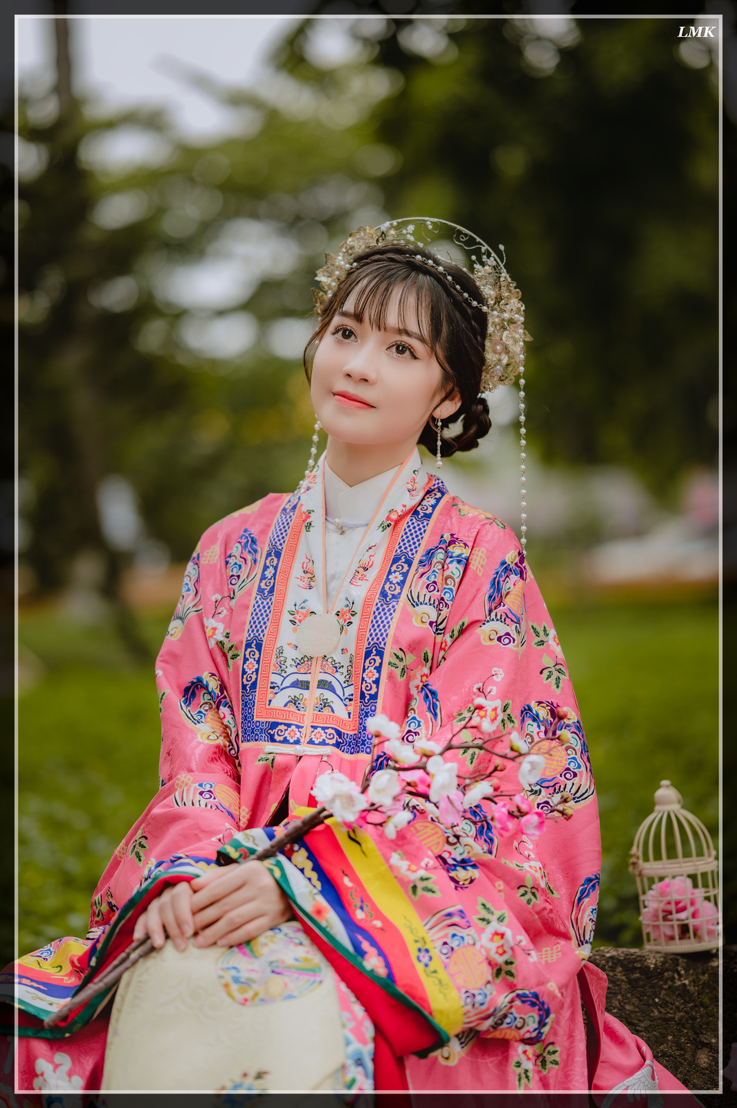 Dấu Xưa Vừa Chạm