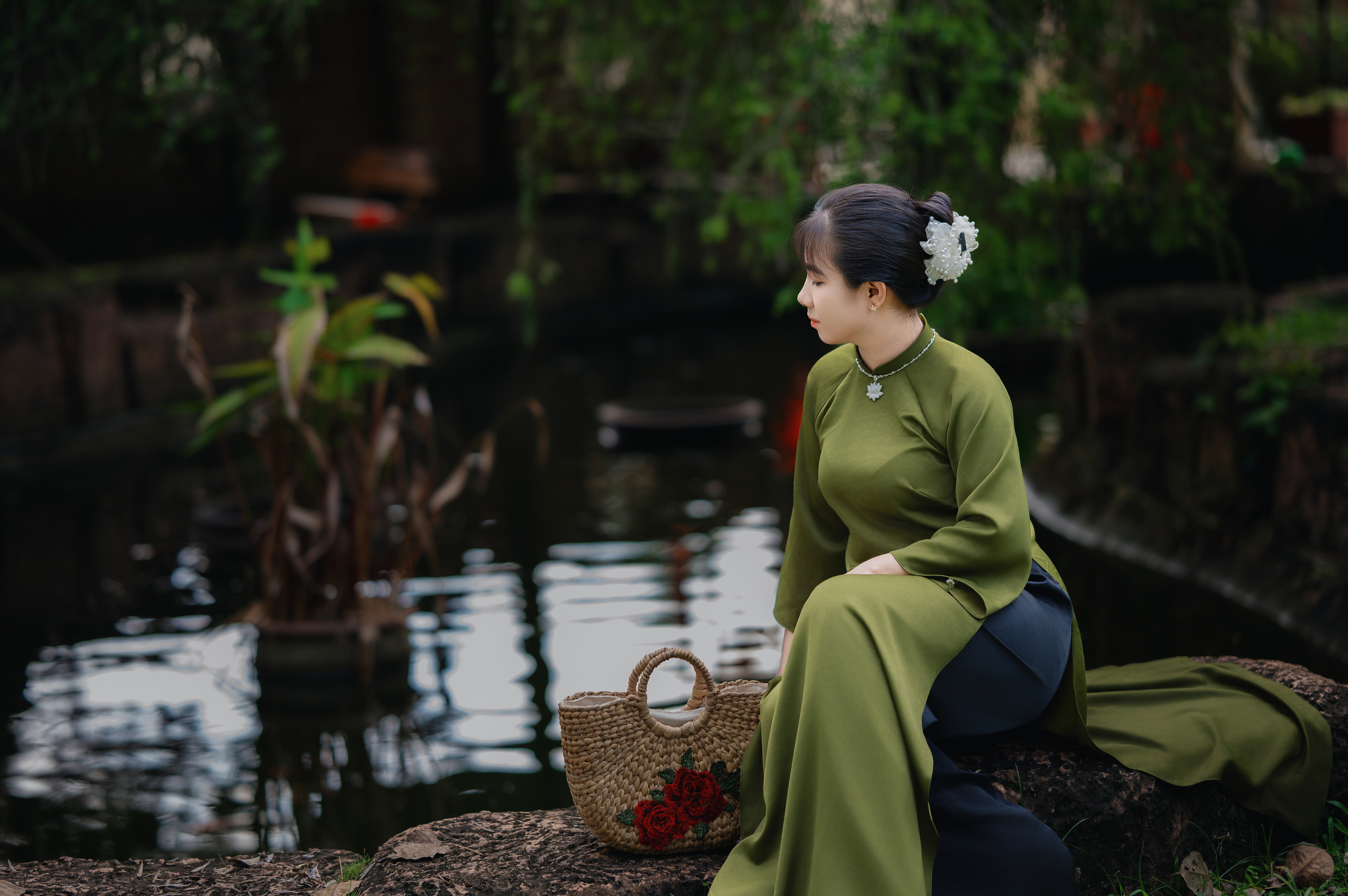 Một Thoáng Dịu Êm Dưới Nắng