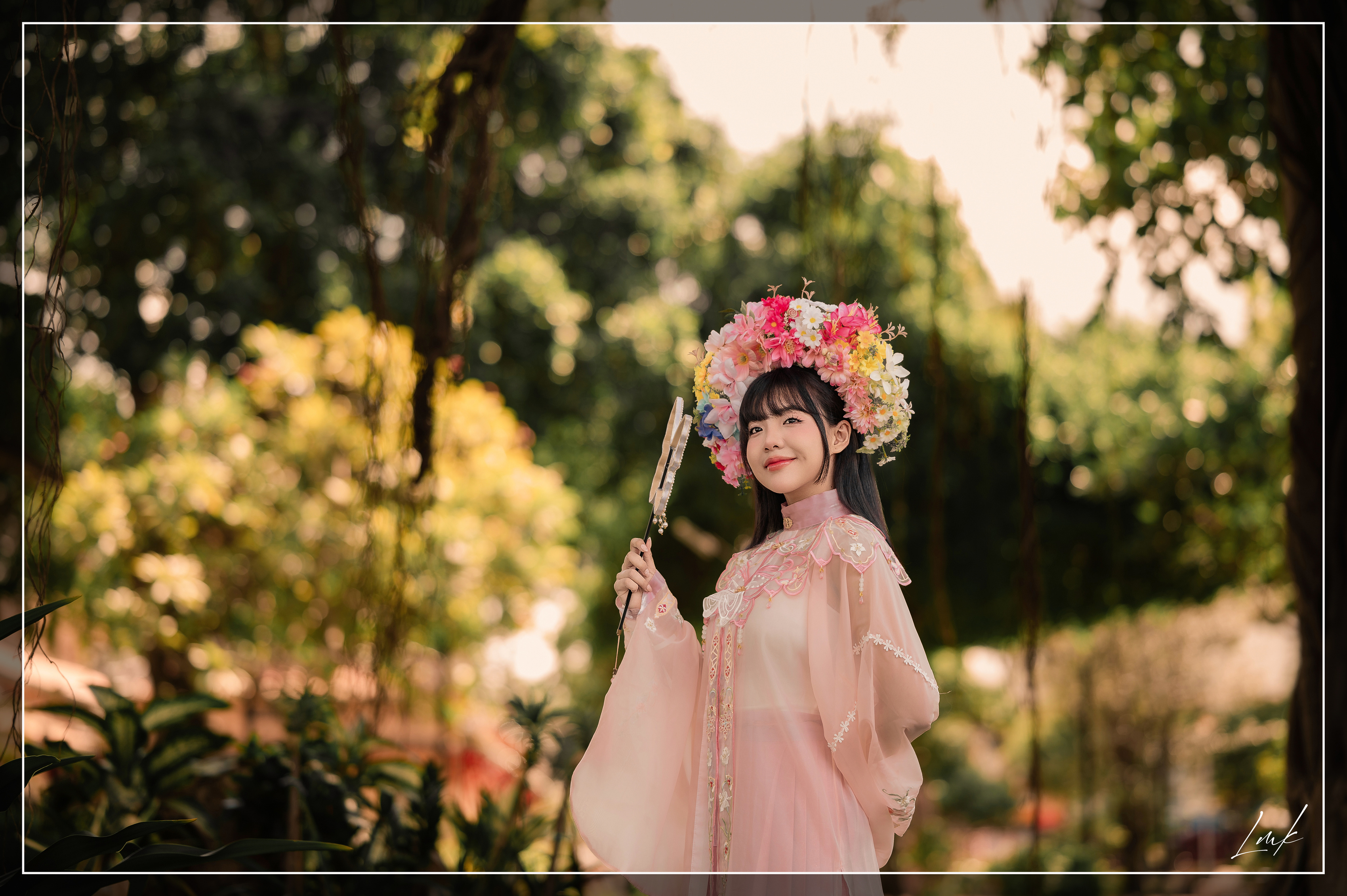 Nét Cổ Vừa Chạm