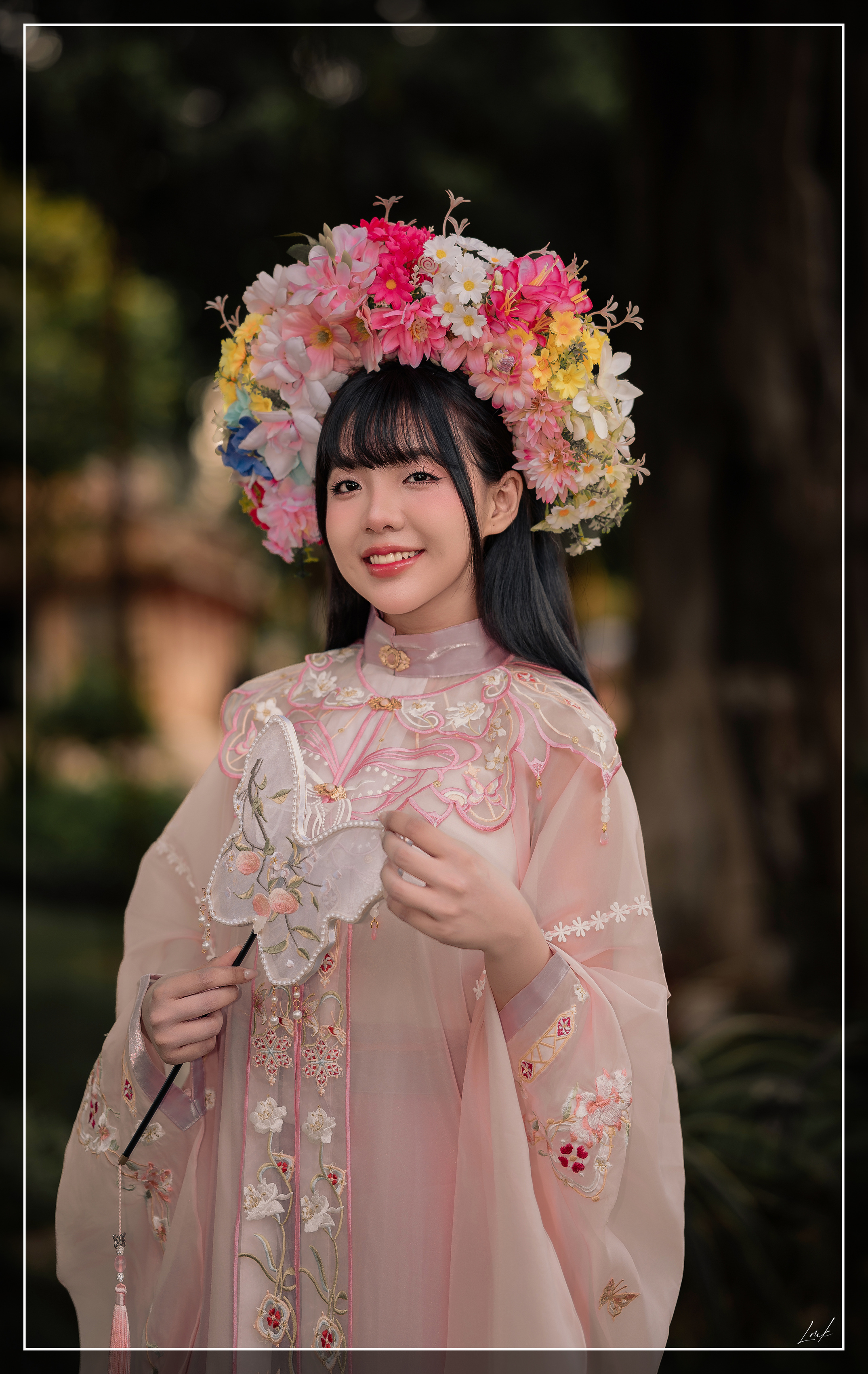 Nét Cổ Vừa Chạm