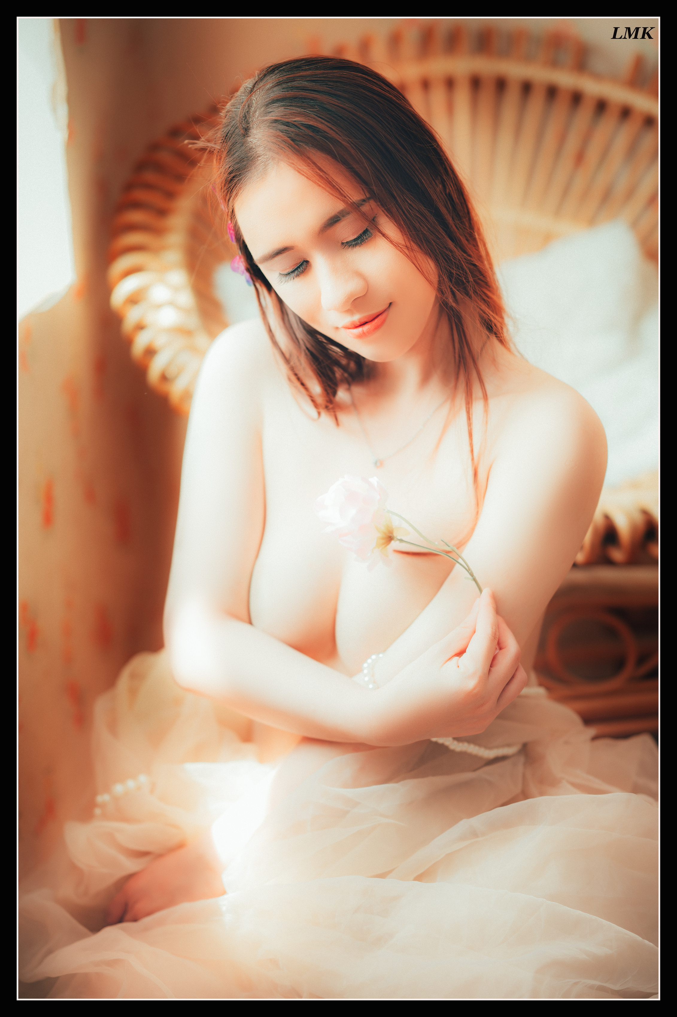 Khoảng Lặng Của Riêng Nàng