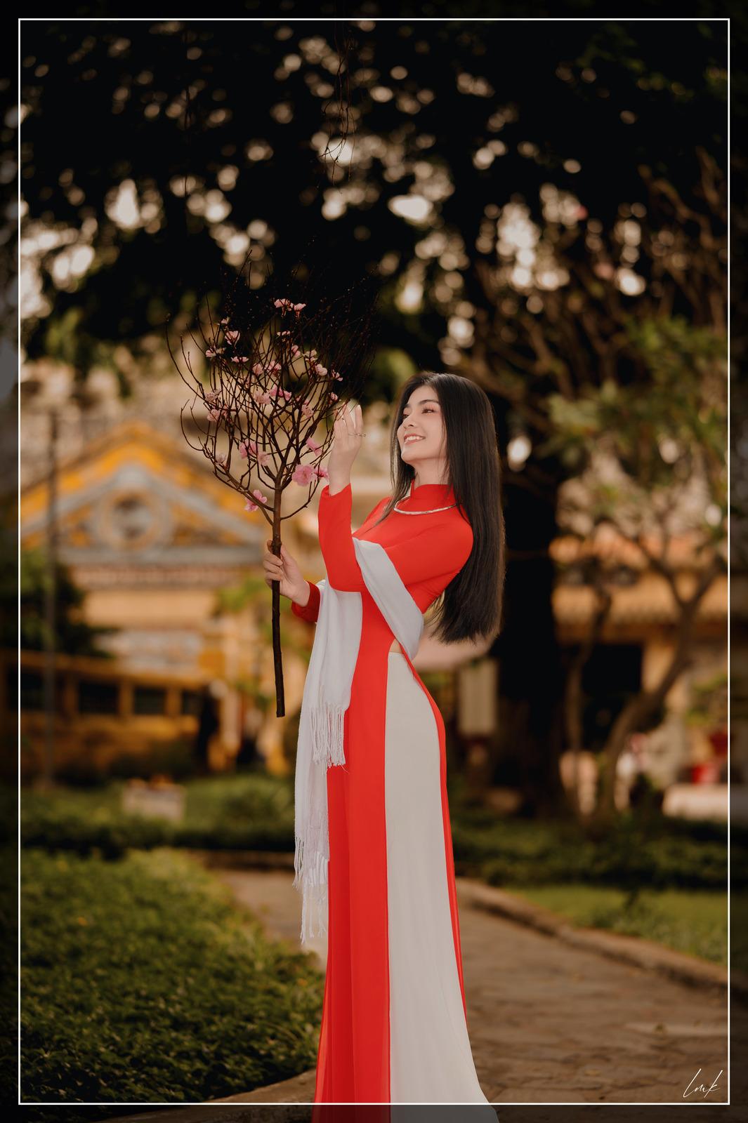 Nét Việt Bên Mùa Hoa